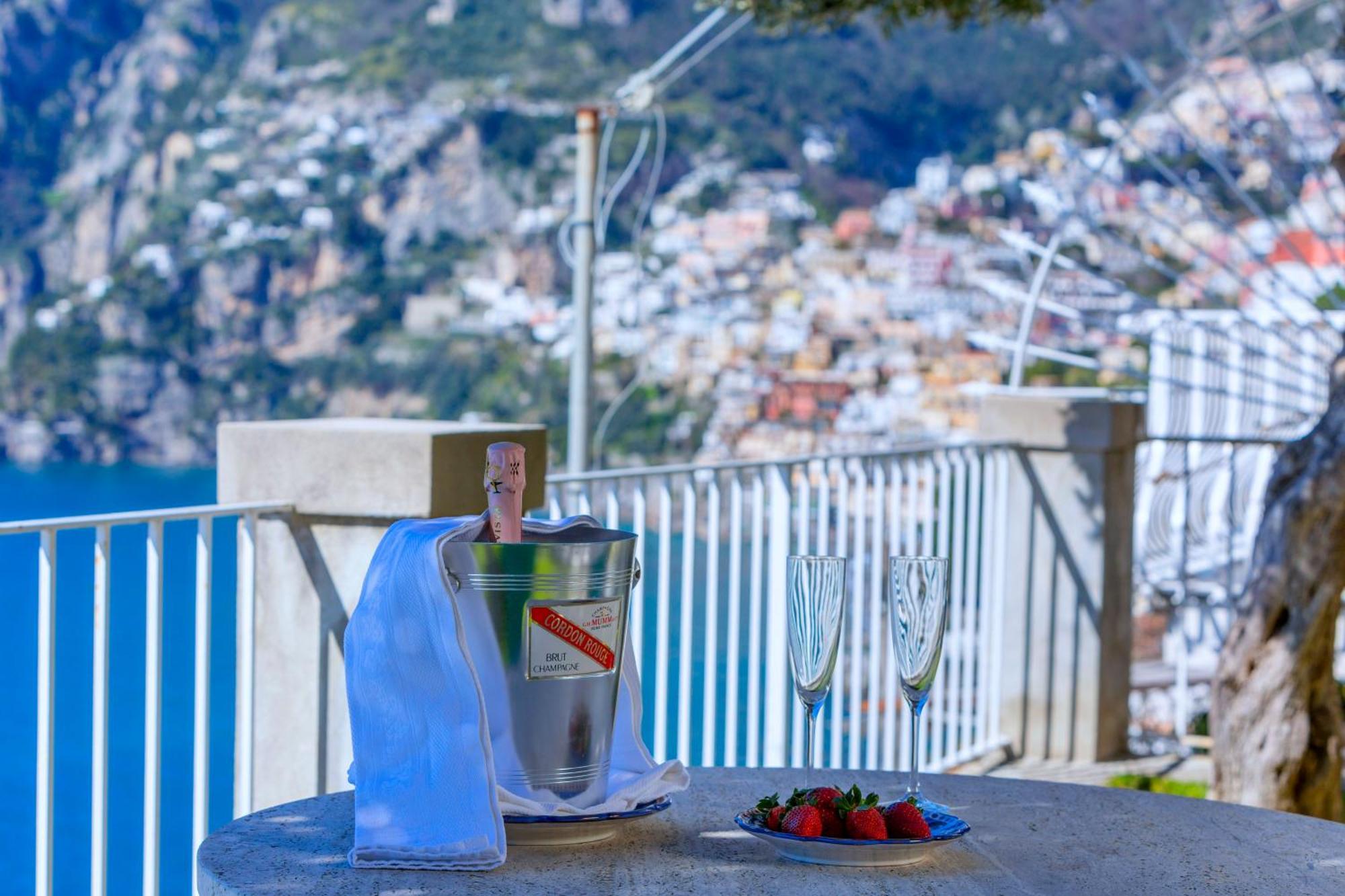 La Maliosa Positano Acomodação com café da manhã Exterior foto